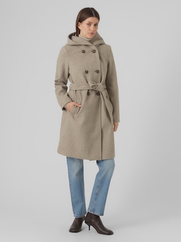 Manteau mi-saison 'Vincefiona' VERO MODA en beige : devant