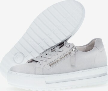 GABOR Sneaker in Grau