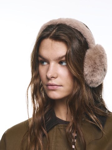 Scaldaorecchie di Pull&Bear in grigio