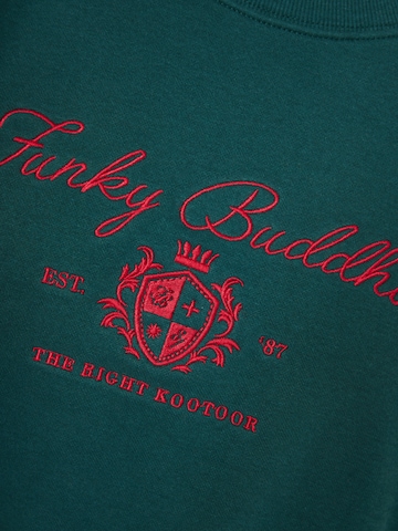 Funky Buddha Collegepaita värissä vihreä