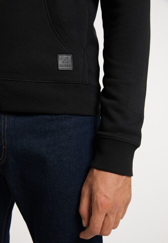 ALEKO Zip-Up Hoodie in Black