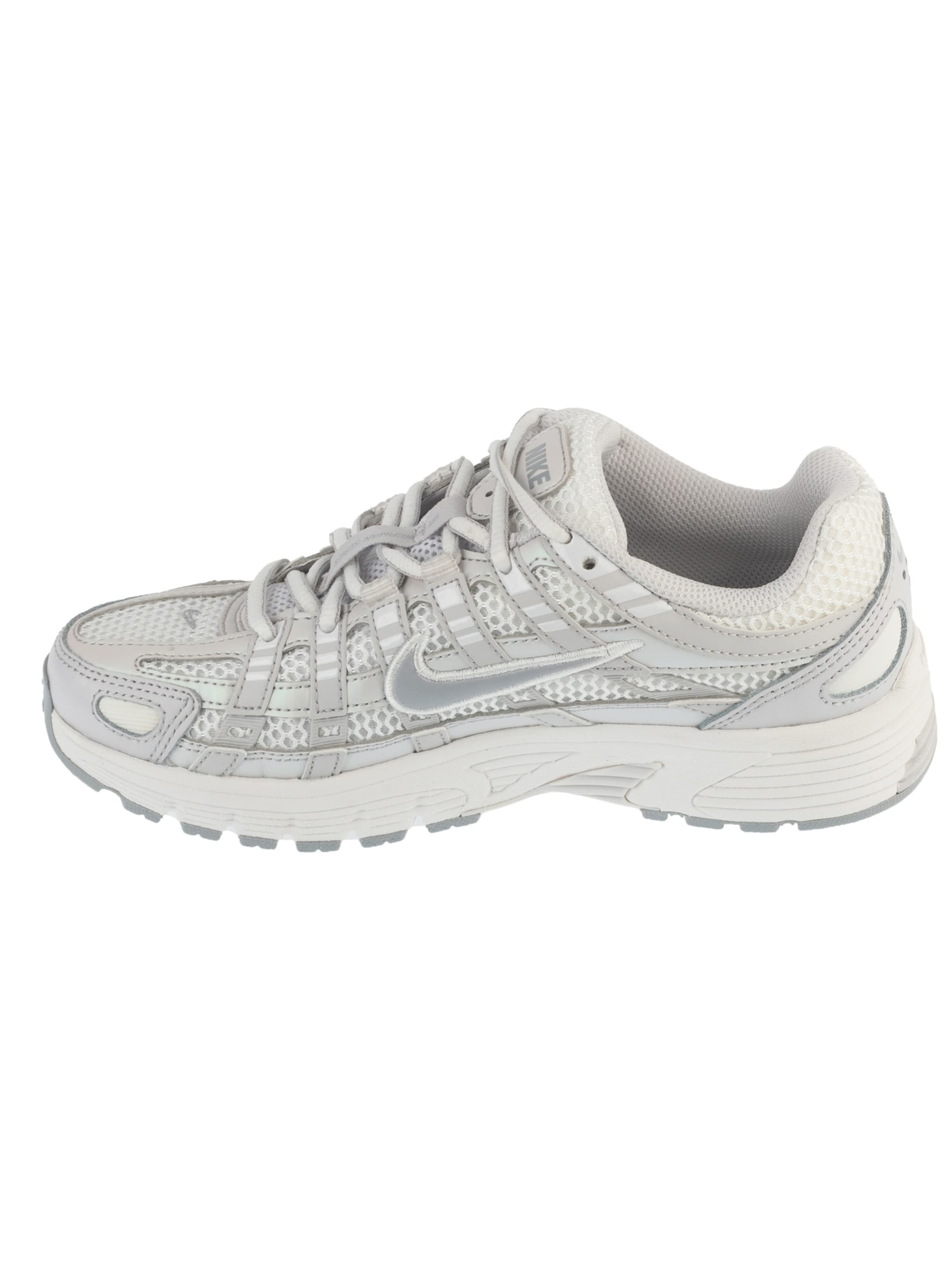 NIKE Sneakers 'Nike W P-6000 SE' in White: front