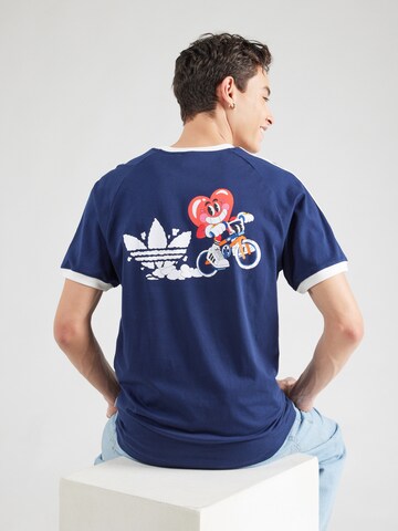T-Shirt 'Q2 MBN Cali' ADIDAS ORIGINALS en bleu : devant