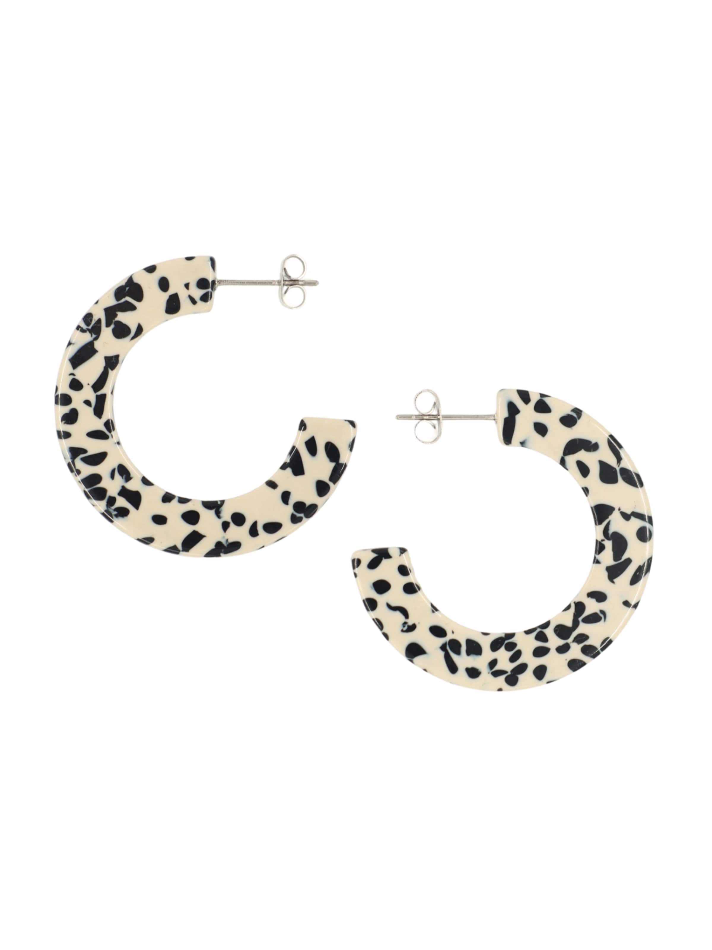 Fräulein Wunder Earrings 'Ohrringe 'Abby' in Beige: front