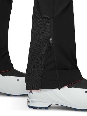 MAMMUT Regular Outdoorhose  ‘Aenergy Hybrid’ in Schwarz