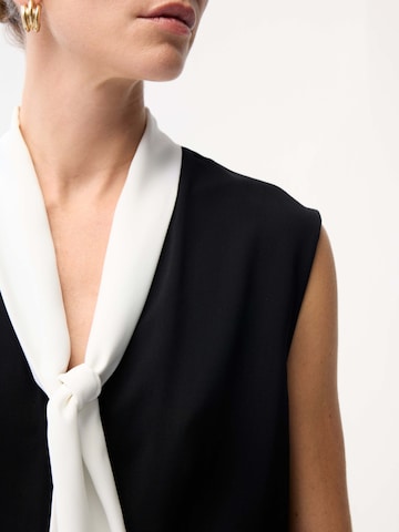 adl Blouse in Black