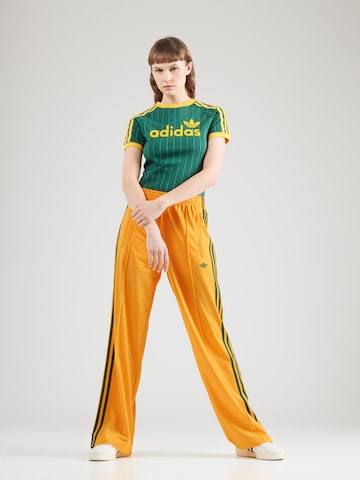 ADIDAS ORIGINALSWide Leg/ Široke nogavice Sportske hlače 'Adicolor Classic Firebird' - narančasta boja