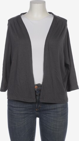 Junarose Sweater & Cardigan in M in Grey: front