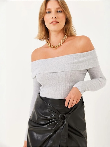 Pullover di Bianco Lucci in grigio