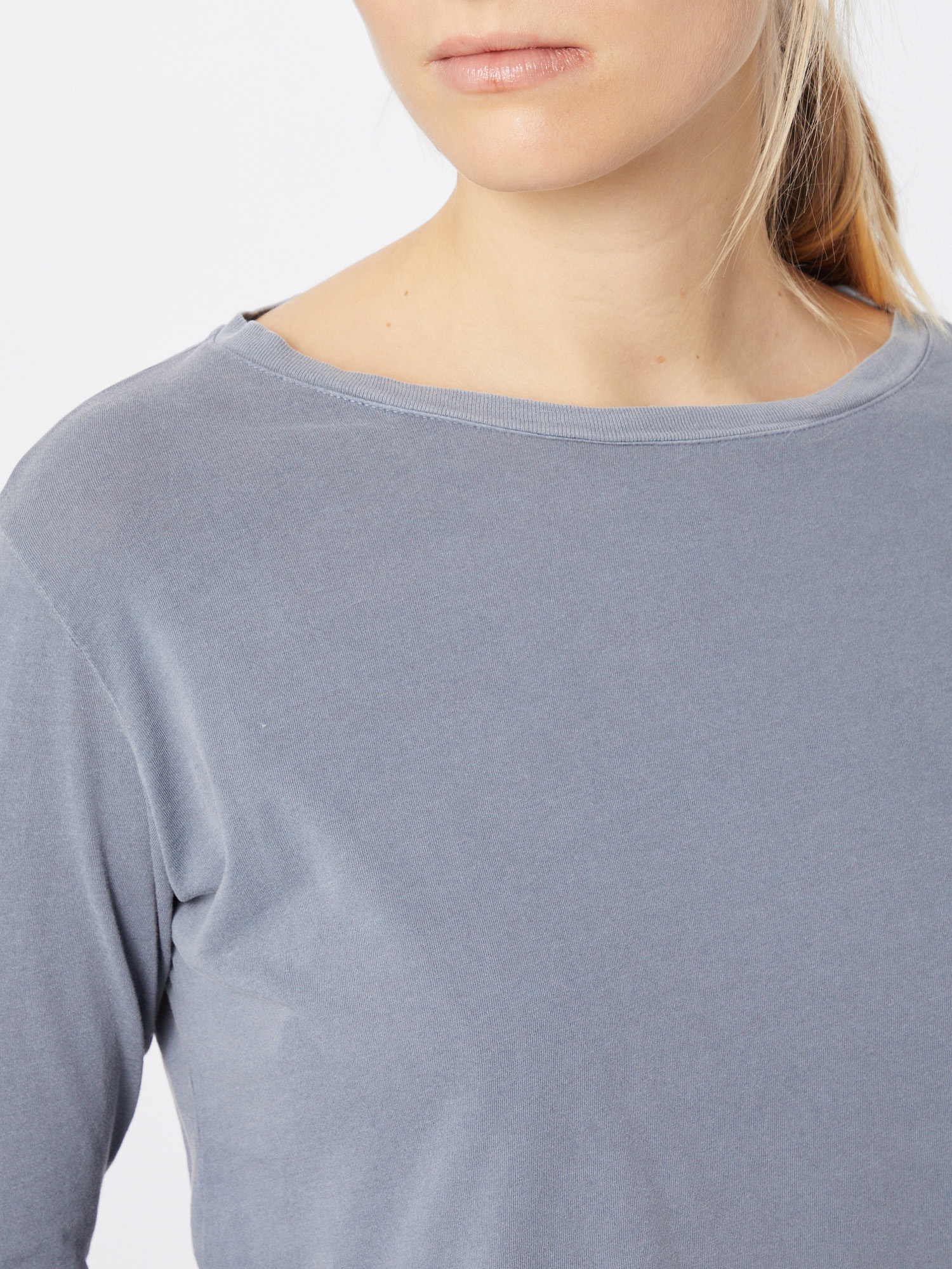Koszulki & topy Odzież AMERICAN VINTAGE Koszulka Vegiflower w kolorze Podpalany Niebieskim 