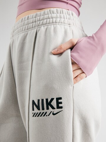 Nike Sportswear Конический (Tapered) Штаны в Серый