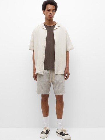 Pull&Bear Regular Broek in Beige: voorkant