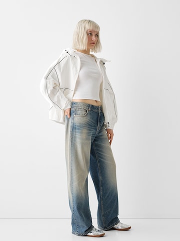 Veste mi-saison Bershka en blanc