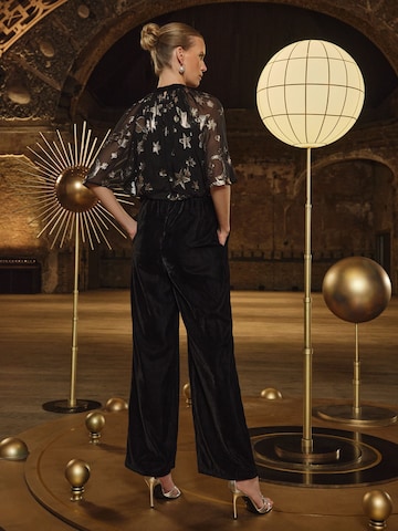 love & roses Jumpsuit in Black