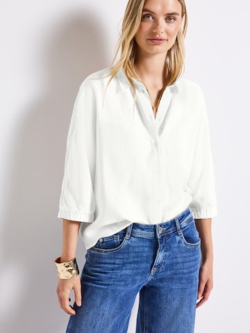 STREET ONE Blouse in White: front