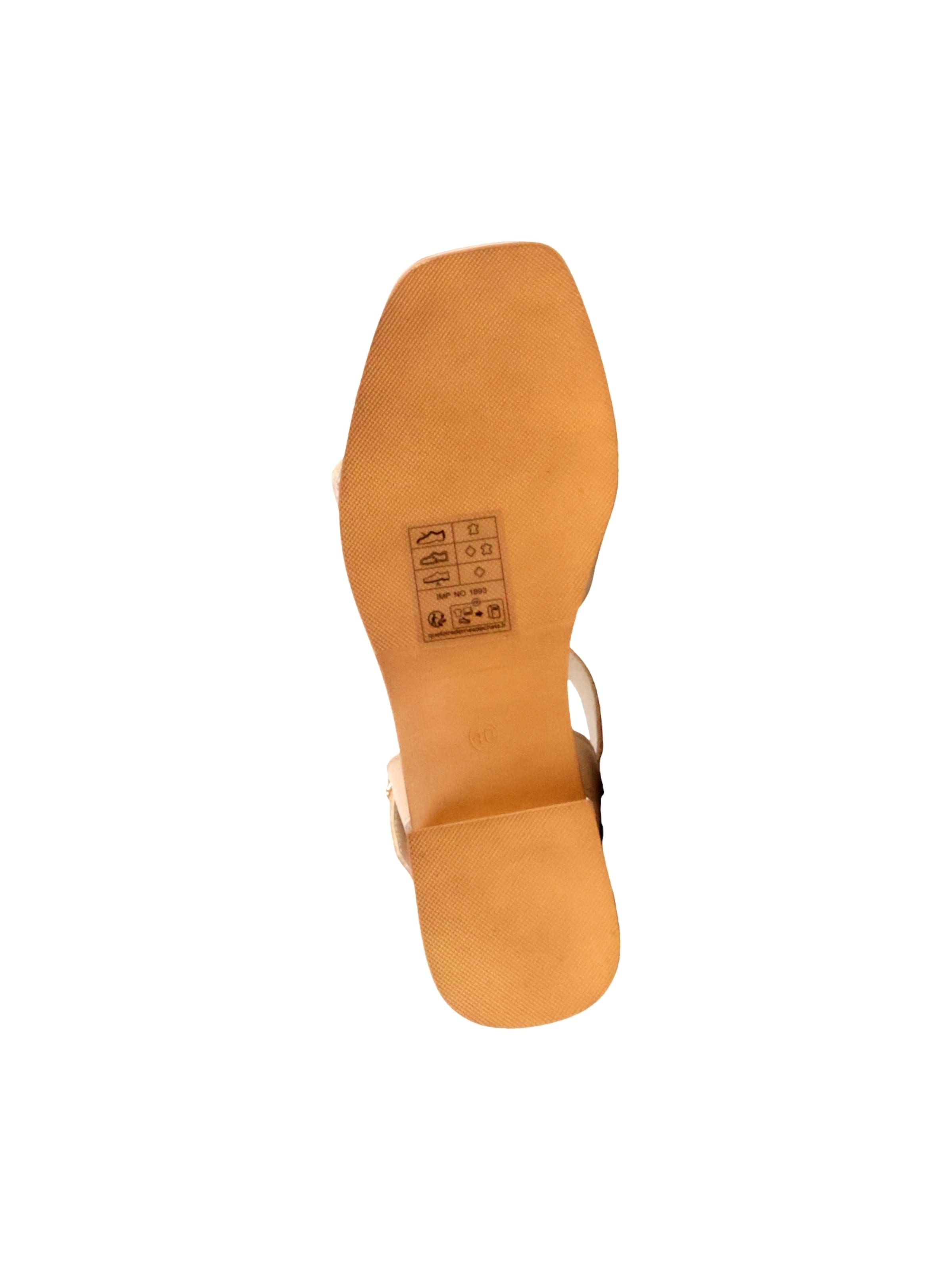 Sandales The Divine Factory en beige