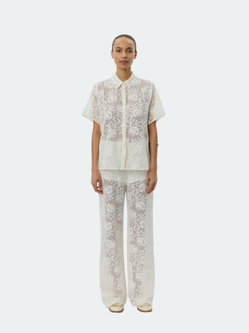 Loosefit Pantalon 'Ivy' Sofie Schnoor en blanc : devant