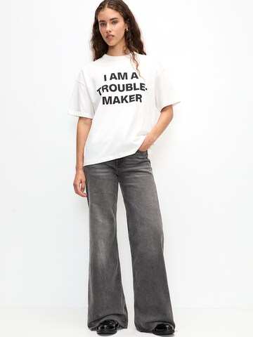 Pull&Bear Majica | bela barva