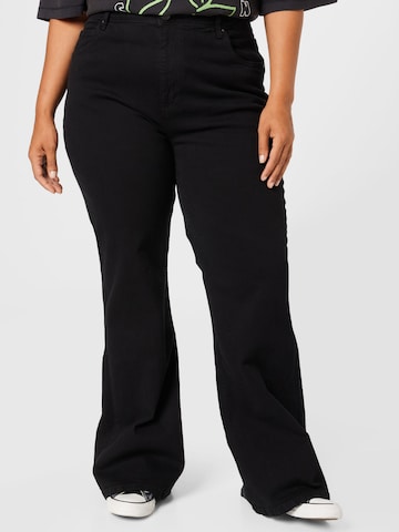 Cotton On Curve Flared Jeans i svart: framsida