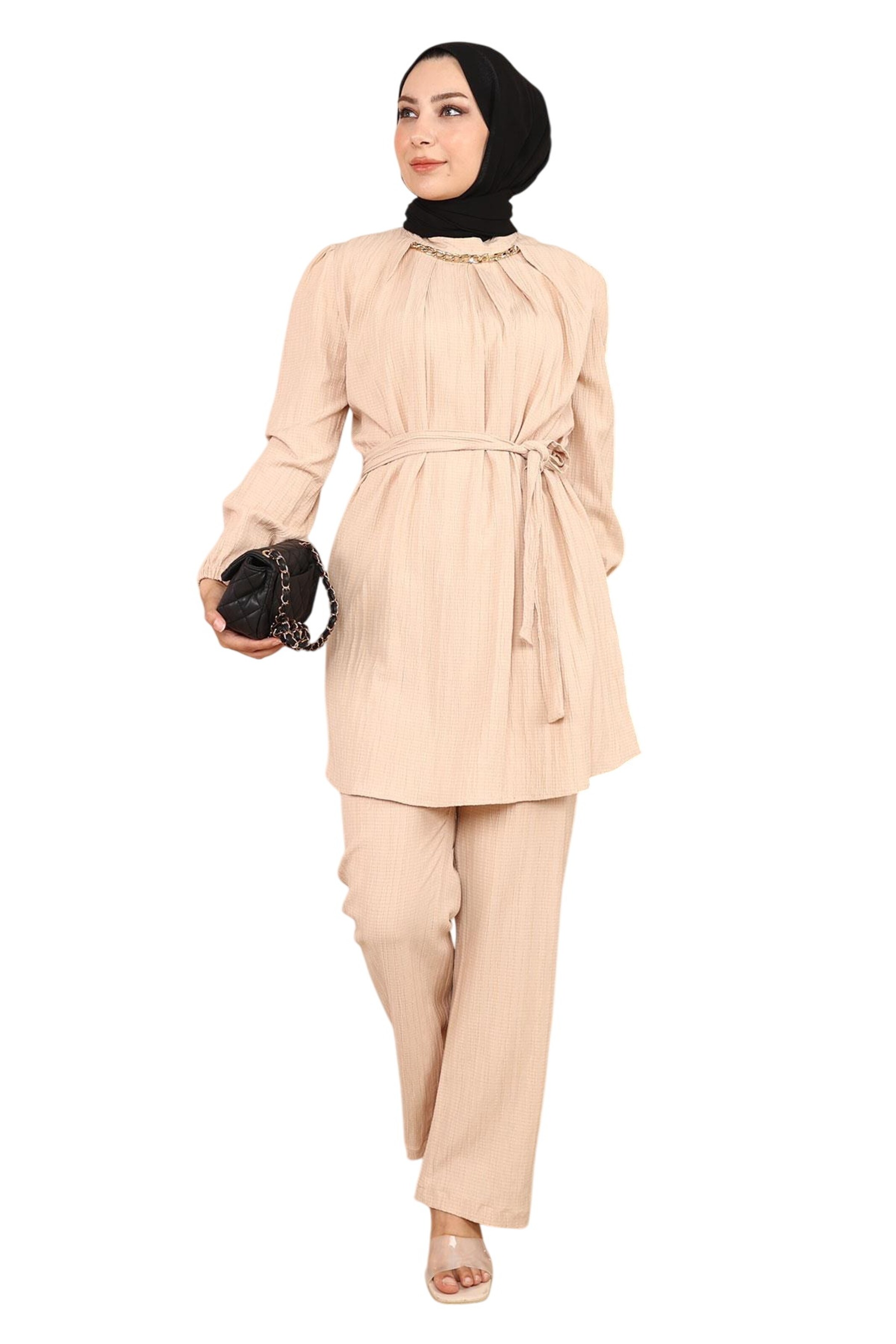 MODAMIHRAM Pantsuit in Beige: front