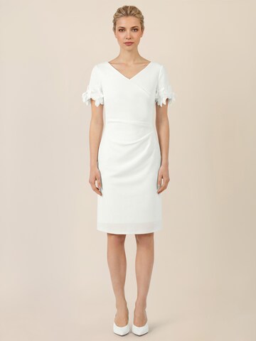 APART Kleid in Weiß: Vorderseite