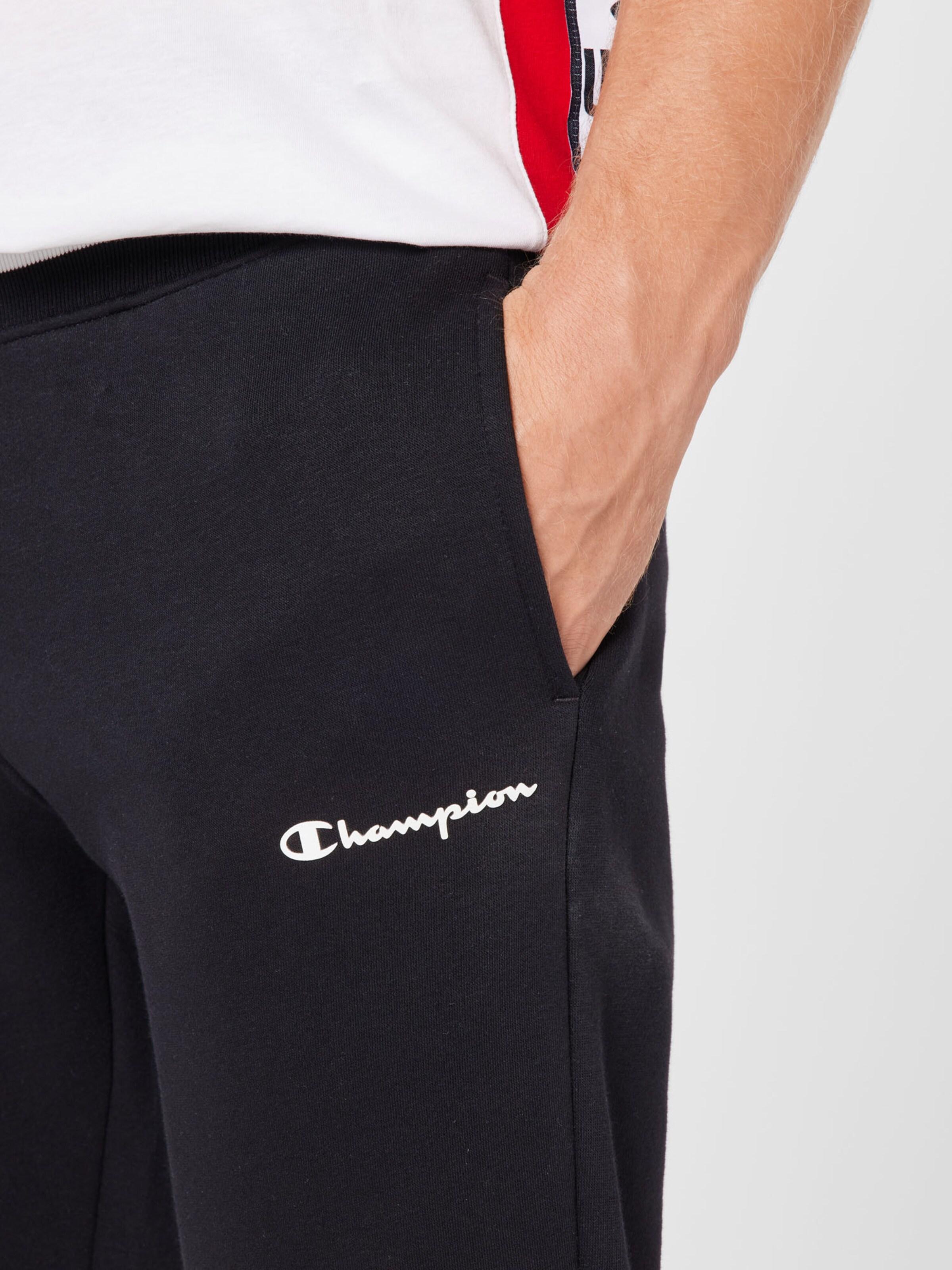 Männer Hosen Champion Authentic Athletic Apparel Hose 'Overlay' in Schwarz - IT44345 Männer Hosen Champion Authentic Athletic Apparel Hose 'Overlay' in Schwarz - IT44345