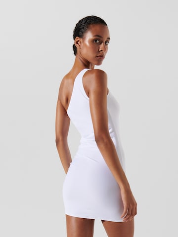 Karl Lagerfeld Plážové šaty – bílá