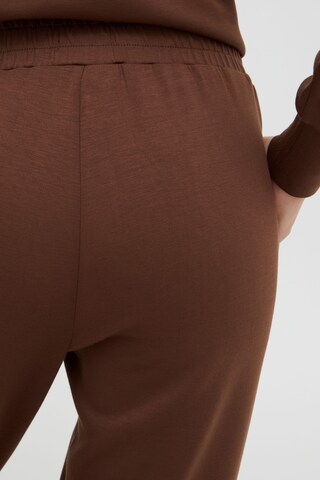 Oxmo Tapered Hose 'PEARL' in Braun