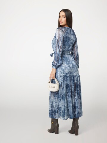 GUESS Kleid 'Georgette' in Blau