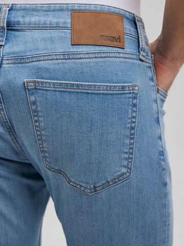 Mavi Slimfit Jeans 'JAMES' in Blau