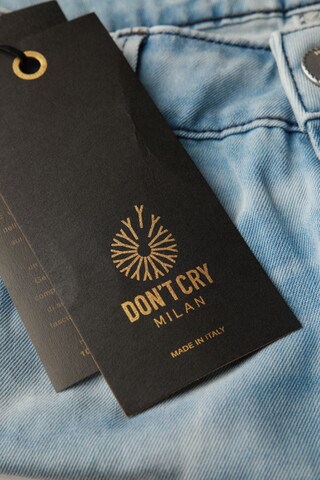 Don't Cry Jeans in 26 in Blue