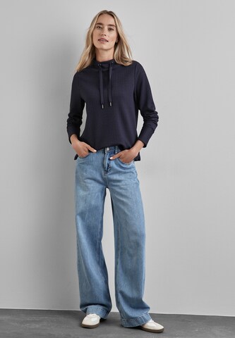 STREET ONE Sweatshirt in Blau