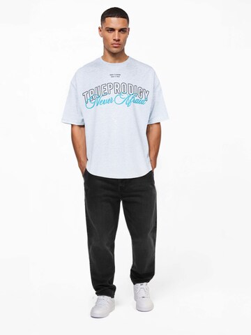 trueprodigy Shirt ' Mas ' in Grijs