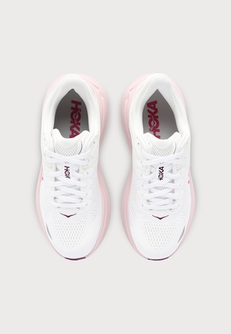 HOKA Běžecká obuv 'BONDI 9' – bílá
