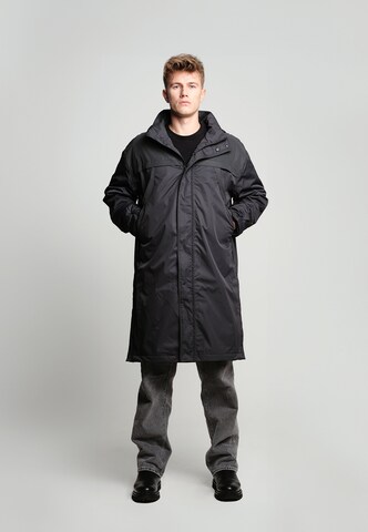 OAK25 Performance Jacket 'Everyday' in Black: front