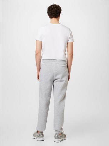 Effilé Pantalon 'Jake' ABOUT YOU en gris