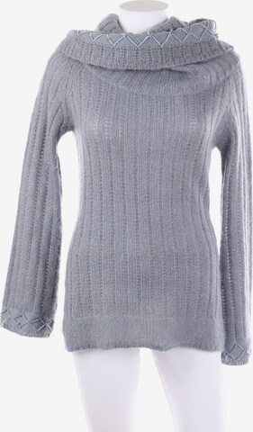 Morgan Sweater & Cardigan in M in Grey: front