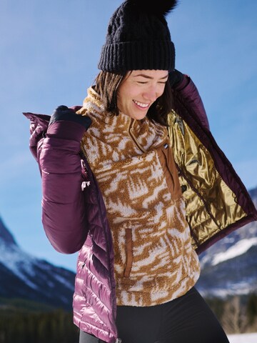COLUMBIA Muts 'Columbia Boundless Days Cable Knit Pom Beanie' in Zwart