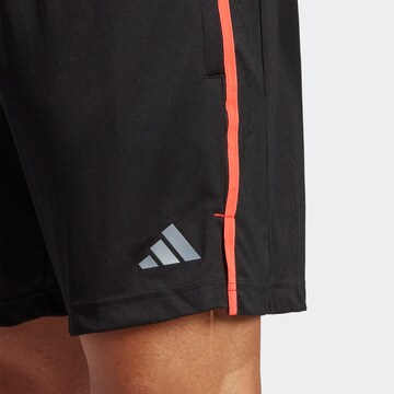 ADIDAS PERFORMANCEregular Sportske hlače 'Workout Base' - crna boja