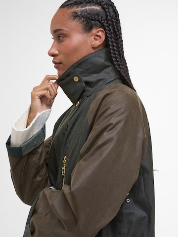 Barbour Between-seasons coat 'Evette' in Green