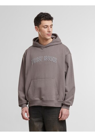 DEF Sweatshirt 'Trust Issues' in Green: front