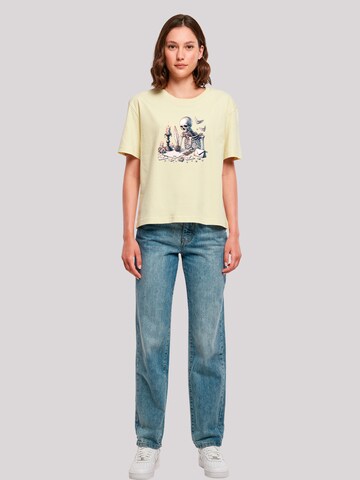 T-shirt 'Skelett Liebesbrief Valentinstag' F4NT4STIC en jaune