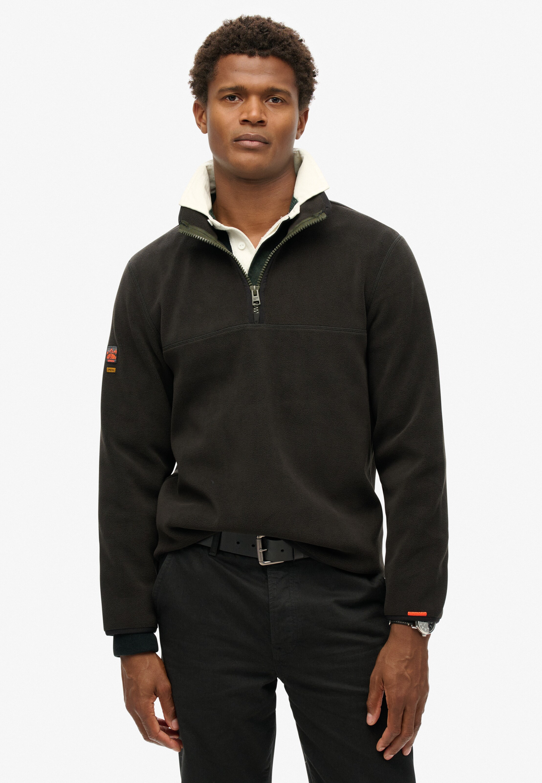 Superdry Trui in Zwart: voorkant