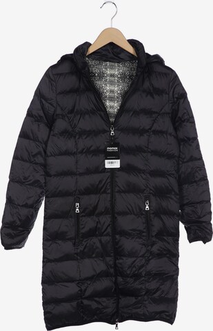 Malvin Jacket & Coat in S in Grey: front