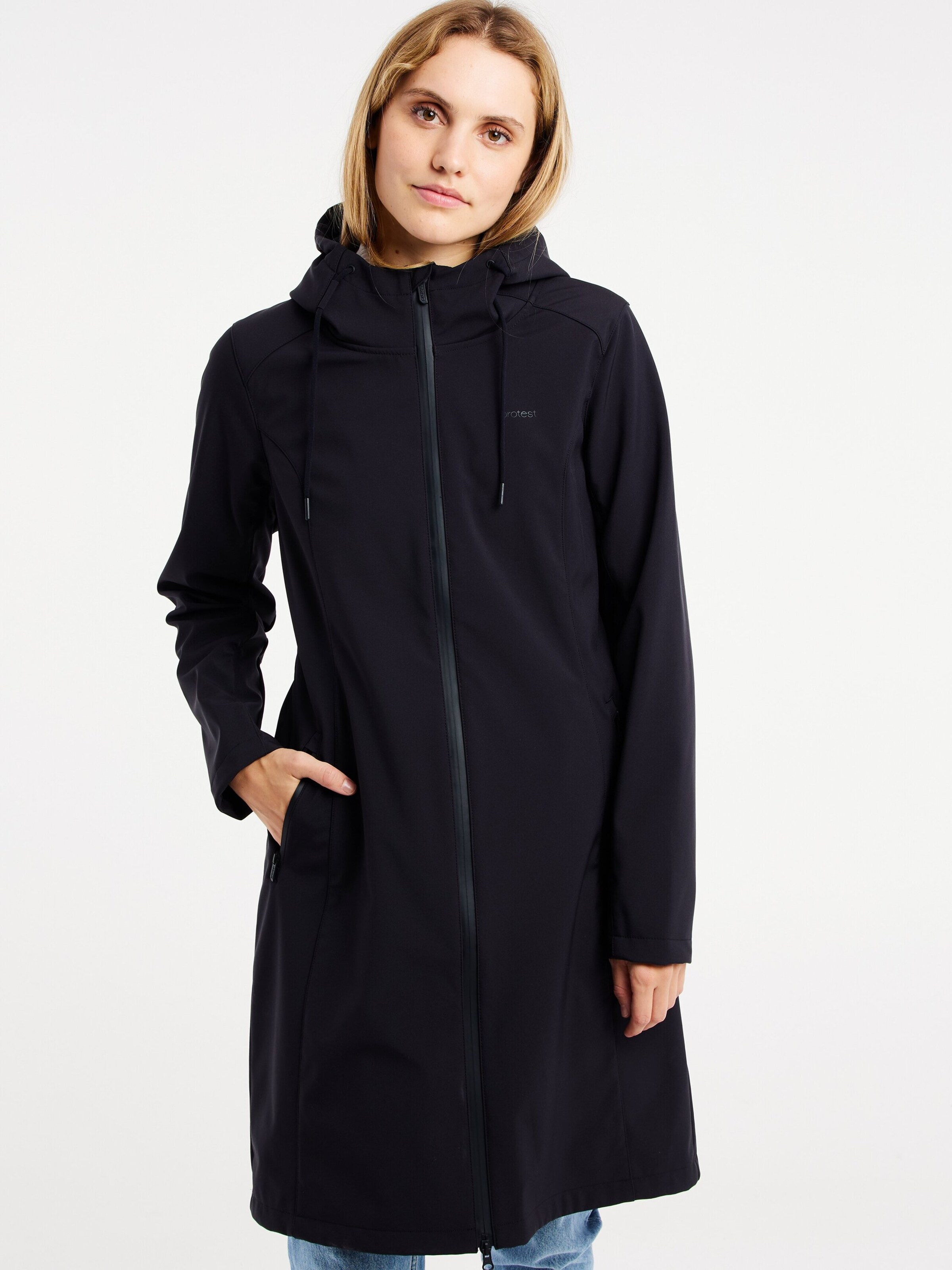 PROTEST Winter jacket 'PRTERIS' in Black: front