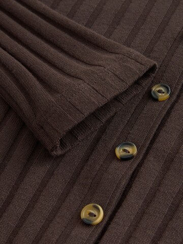 Next - Vestido em castanho