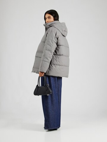 SELECTED FEMME - Chaqueta de invierno 'SLFragna' en gris