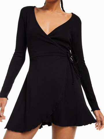 Bershka Kleid in Schwarz