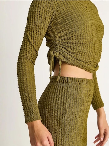 Pantalons de tailleur Bianco Lucci en vert