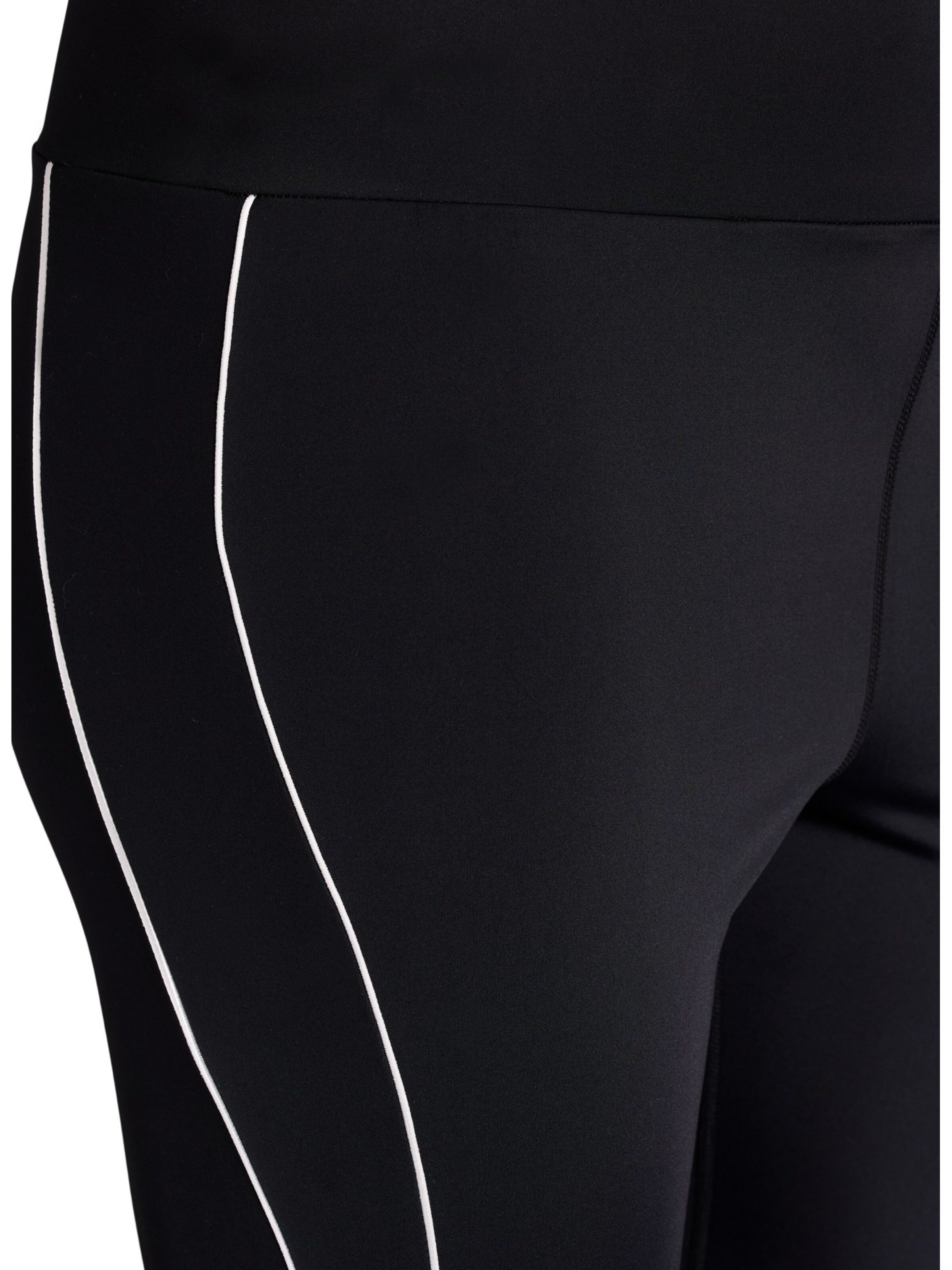 Active by Zizzi Скинни Спортивные штаны 'Ananna' в Черный